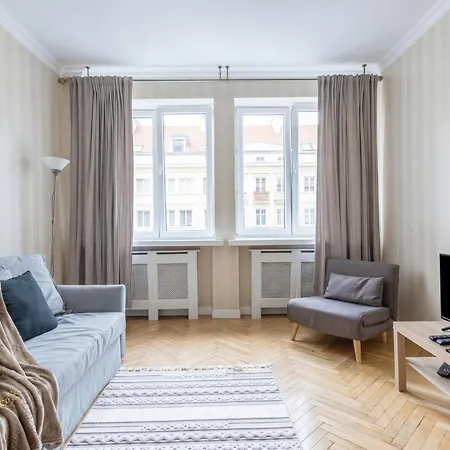 Urban Chic - 10 People - Center -nowy Swiat Apartment *